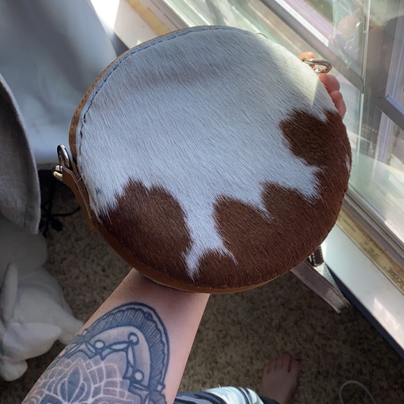 Brand New Real Cow Hyde Round Purse - Picture 6 of 9